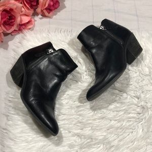 Frye Judith Leather Black Double Zipper Ankle Heeled Boots